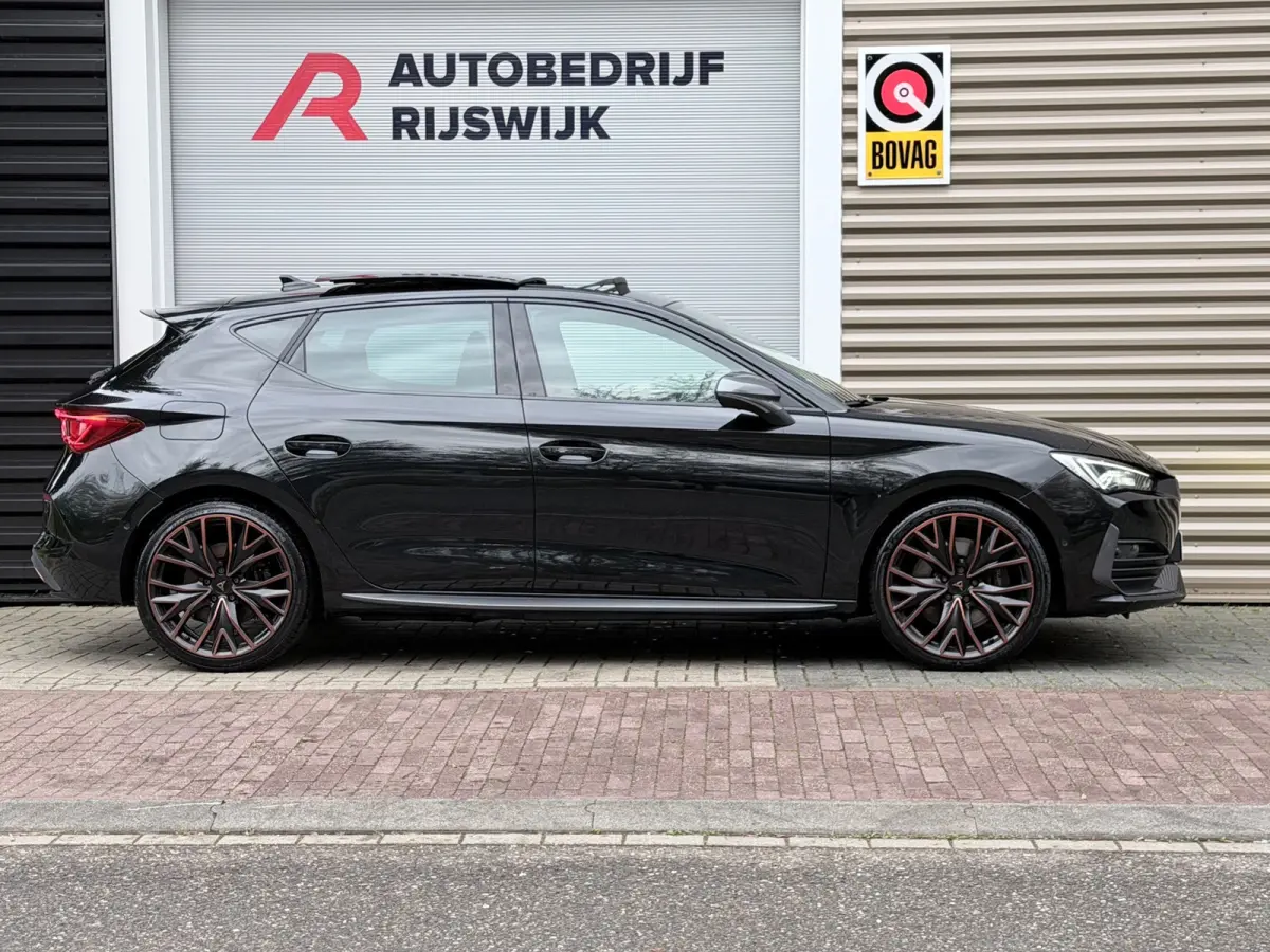 1.4 e-Hybrid VZ Performance Schaal/Pano/Matrix