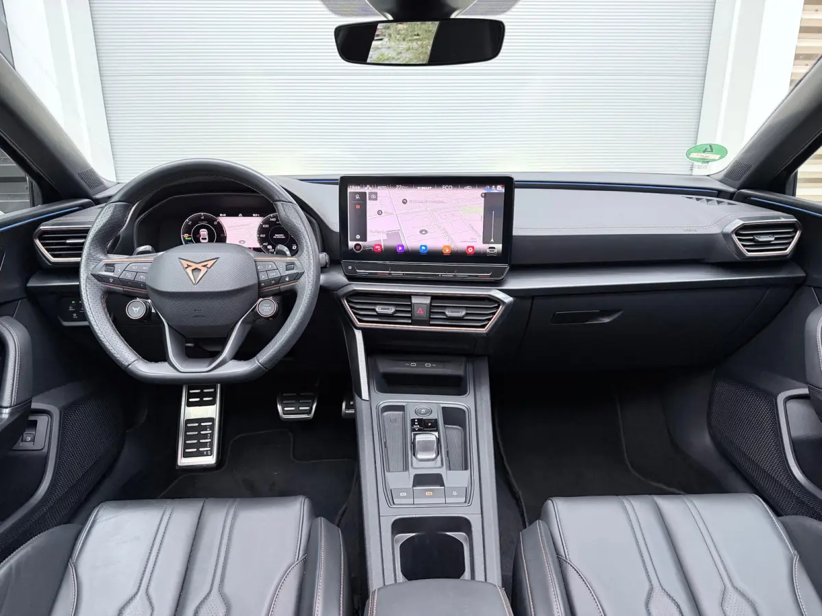 1.4 e-Hybrid VZ Performance Schaal/Pano/Matrix