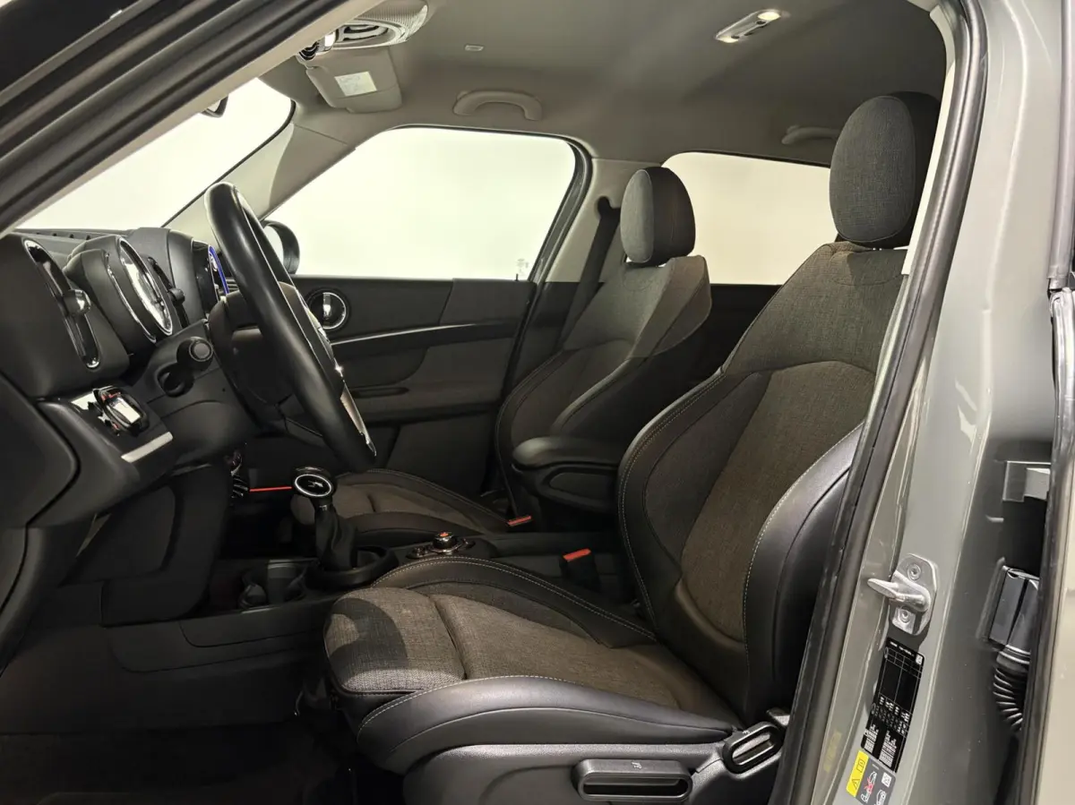 1.5 Cooper ALL4|Navi|Sportstoelen|Cruise|Clima|Dealer onderhouden|