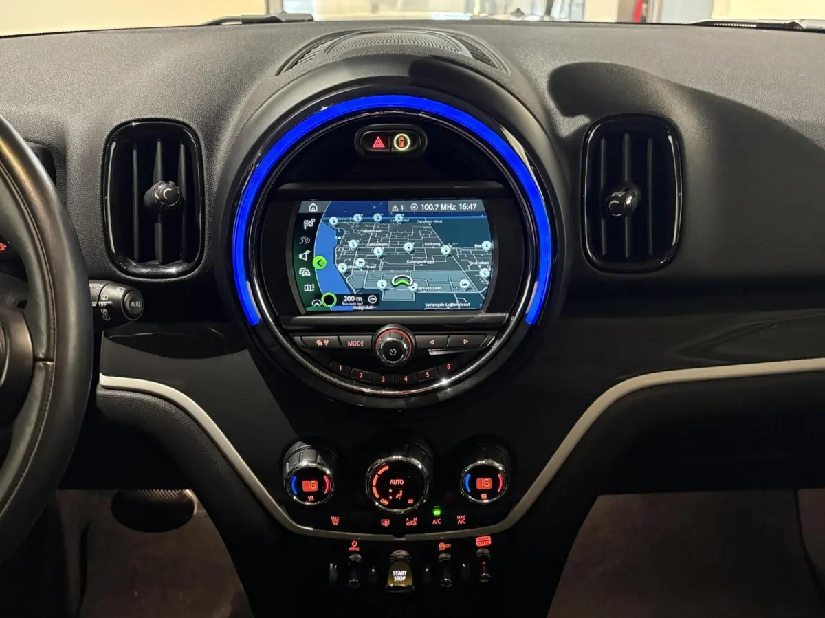 1.5 Cooper ALL4|Navi|Sportstoelen|Cruise|Clima|Dealer onderhouden|