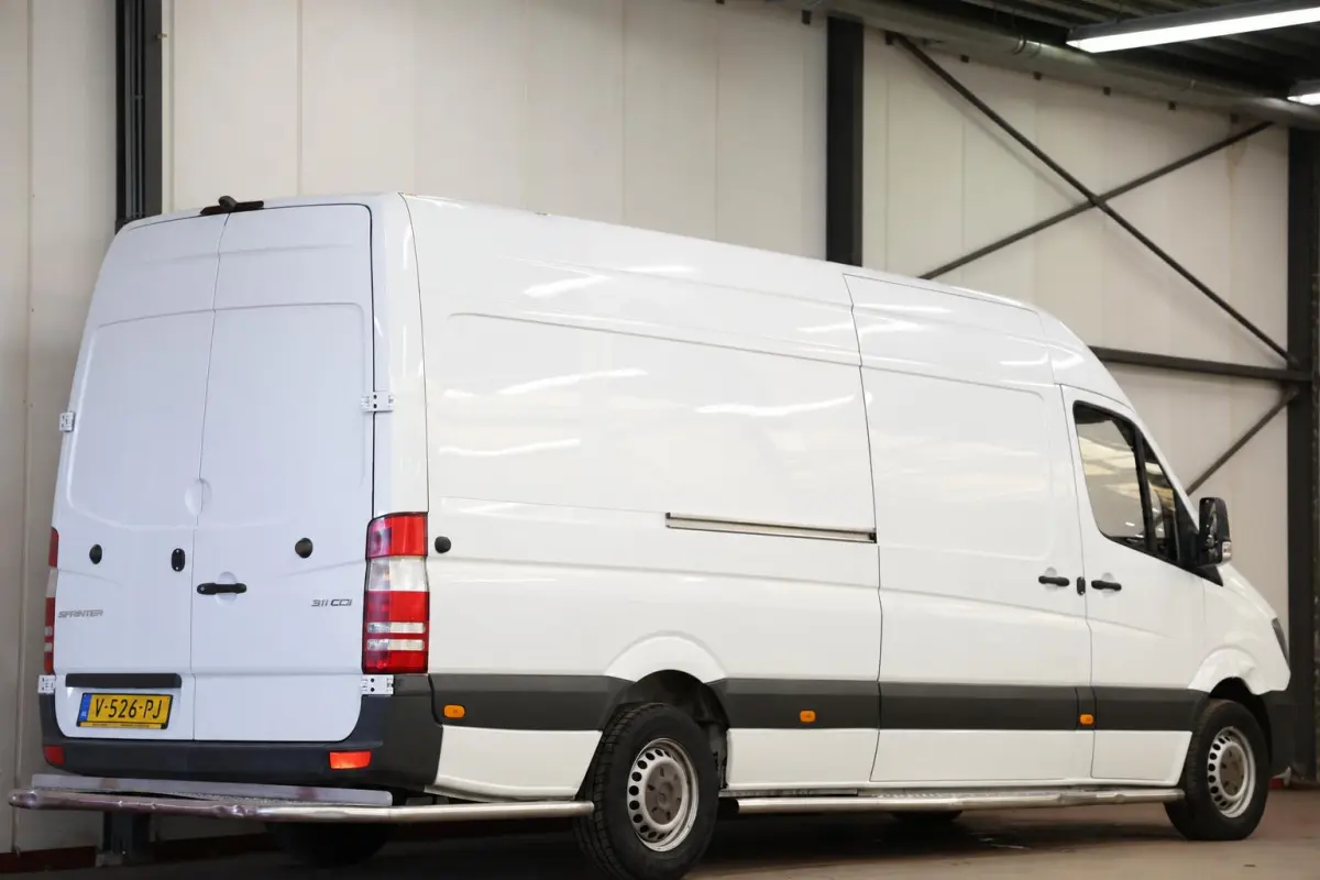311 2.2 CDI AUTOMAAT L3H2 POST NL EURO 6