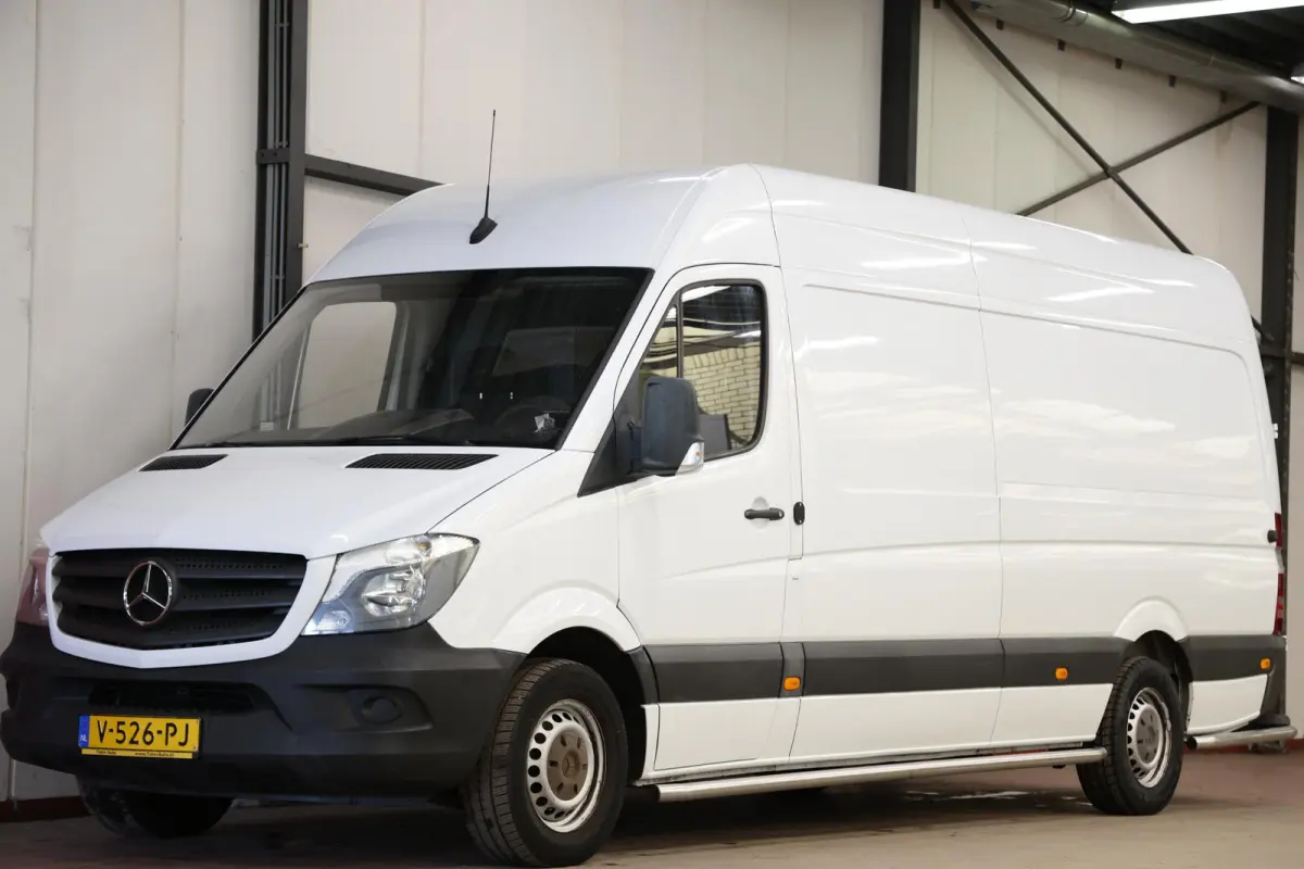 311 2.2 CDI AUTOMAAT L3H2 POST NL EURO 6