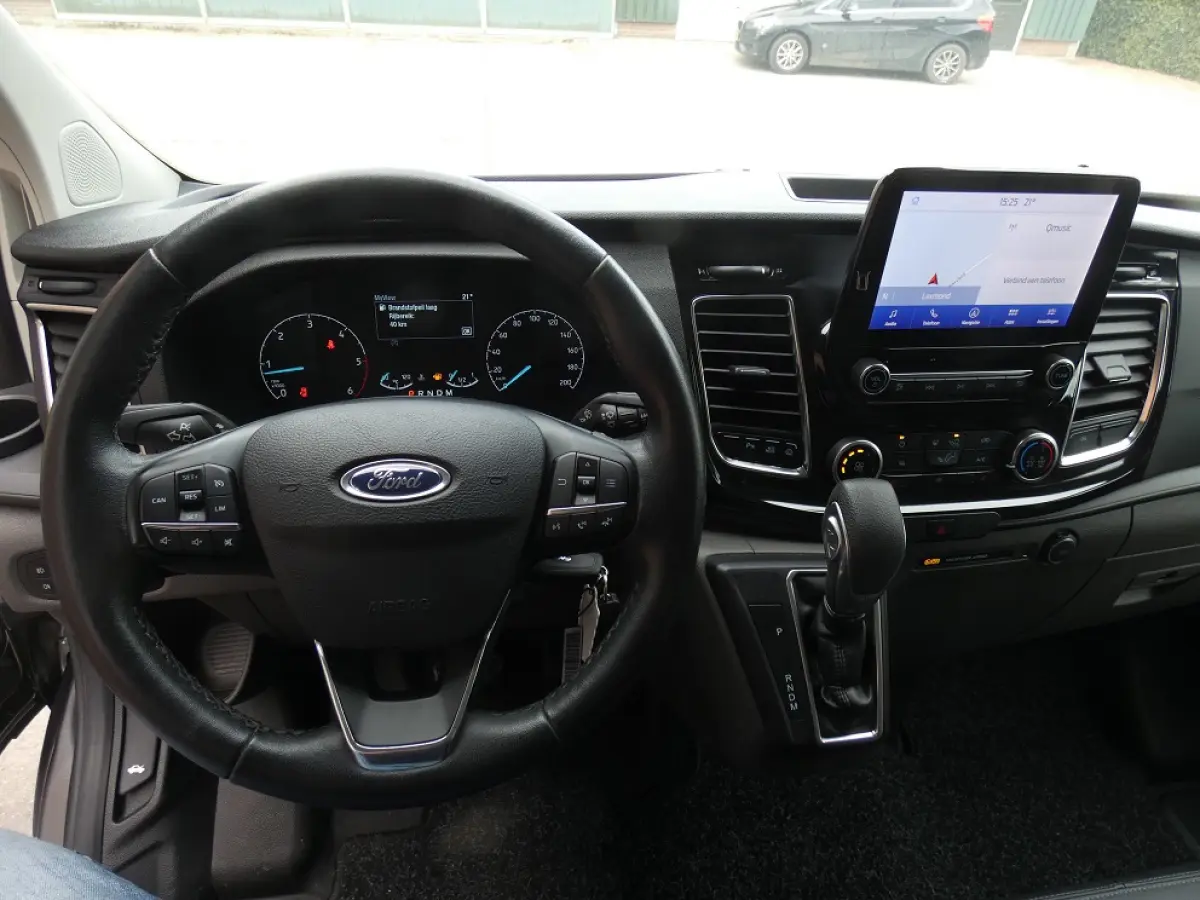320 2.0 TDCI L2H1 Sport*navi/cam * 3zits