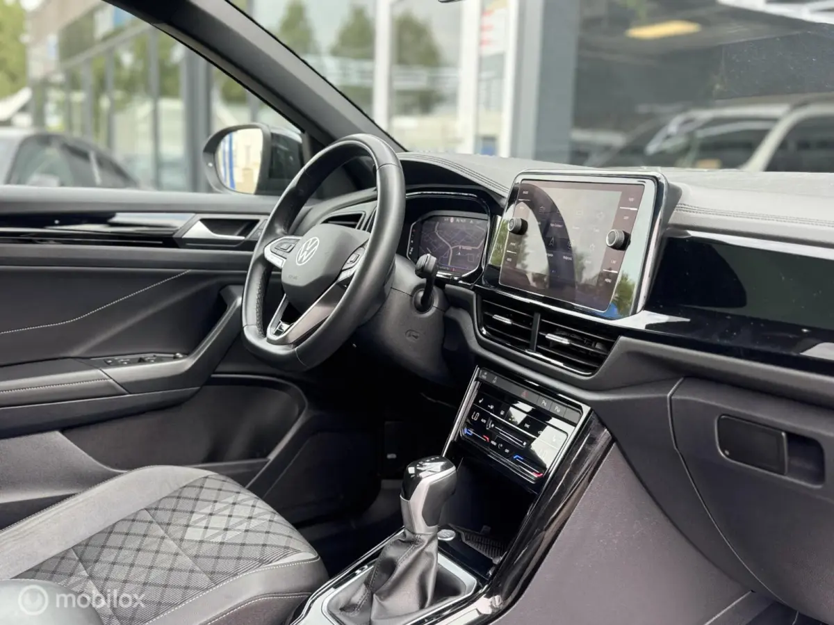 1.5 TSI R-Line|Pano|Matrix Led|Cam|Acc|Navi
