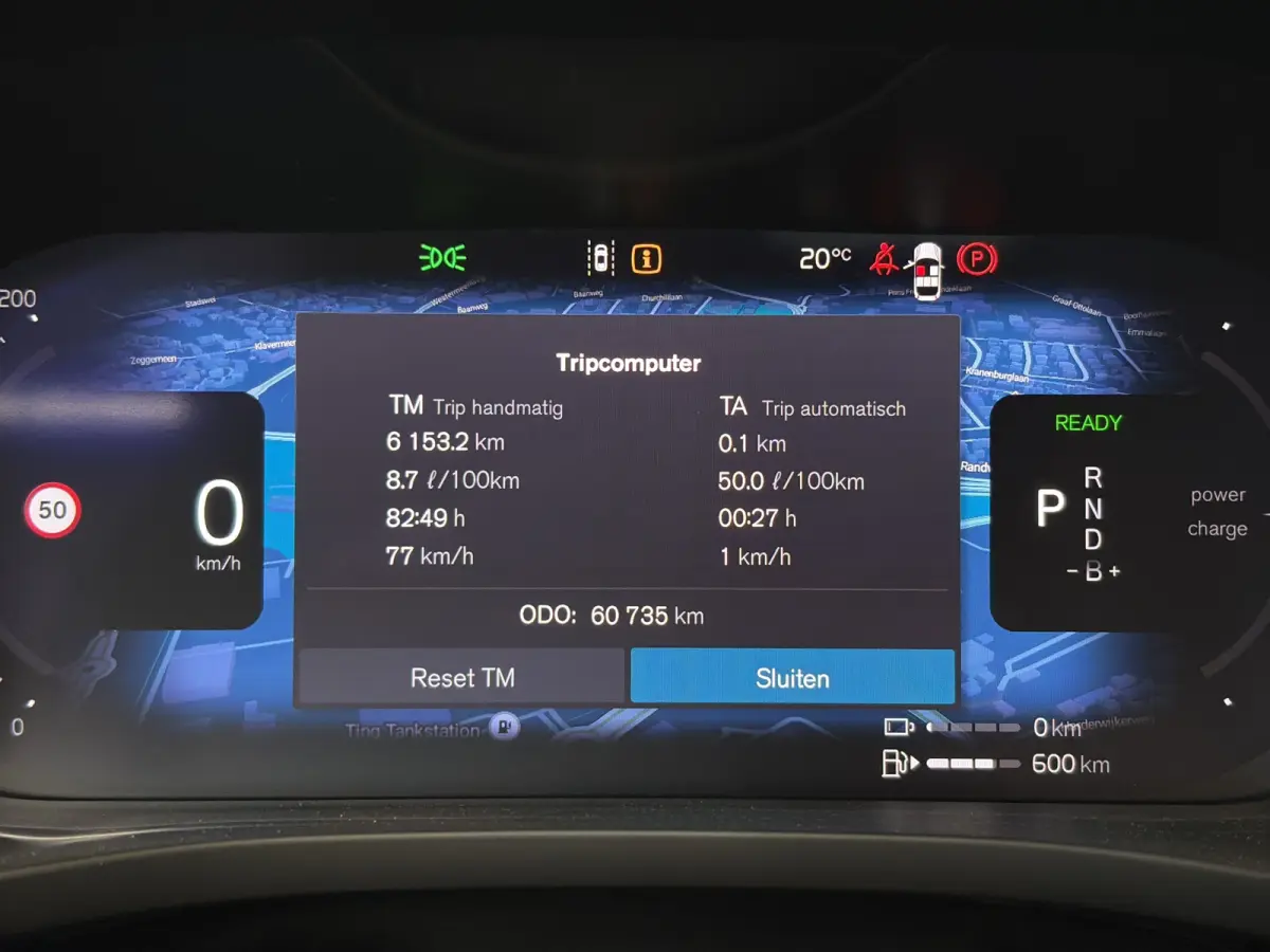 2.0 T6 Plug-in hybrid AWD Plus Dark