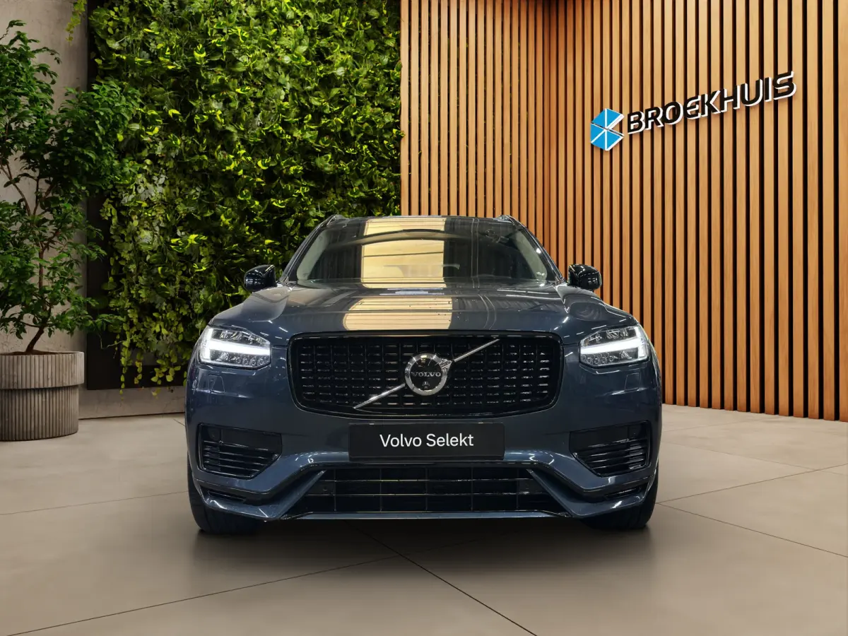 2.0 T8 Plug-in hybrid AWD Ultra Dark Luchtvering | Stoelmassage | Bliss | Bowers&Wilkins | Trekhaak | Blackpack|