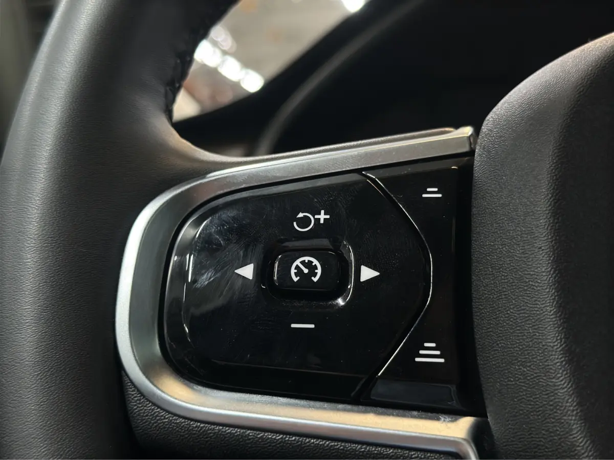 2.0 T8 Plug-in hybrid AWD Ultra Dark Luchtvering | Stoelmassage | Bliss | Bowers&Wilkins | Trekhaak | Blackpack|