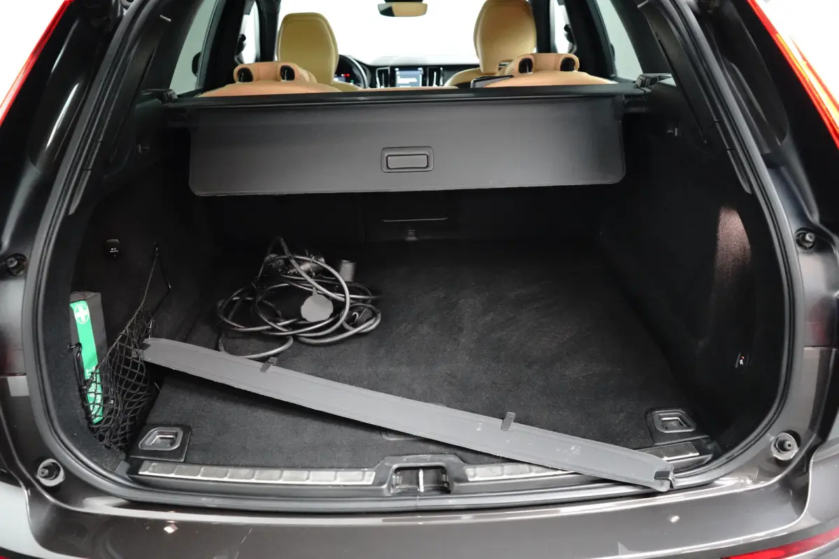 2.0 T6 Plus-in Hyrbid AWD Plus Dark Stoelventilatie/verwarming | Bliss |Trekhaak | 360cam |