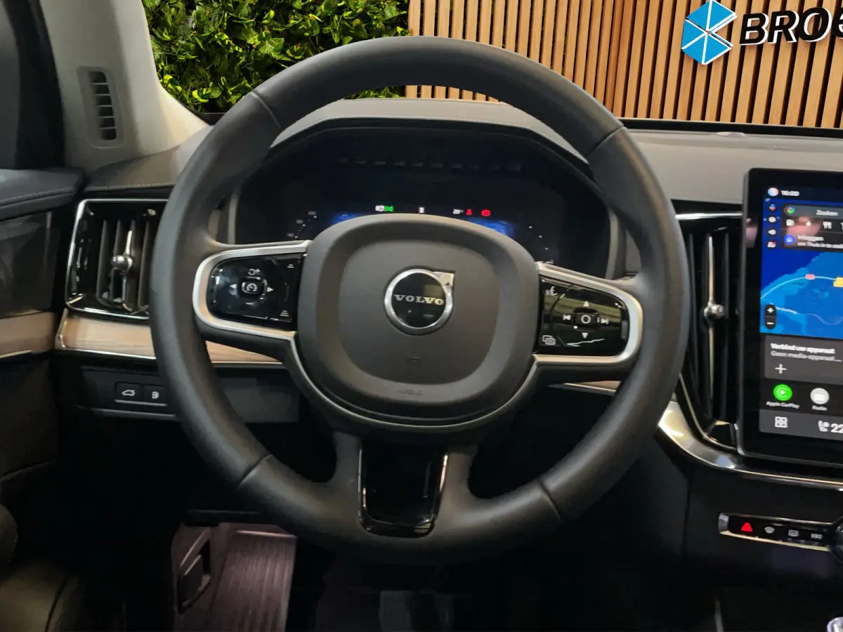 2.0 T8 Plug-in hybrid AWD Ultra Bright Luchtvering|  Panoramadak | Harman&Kardon | Trekhaak |