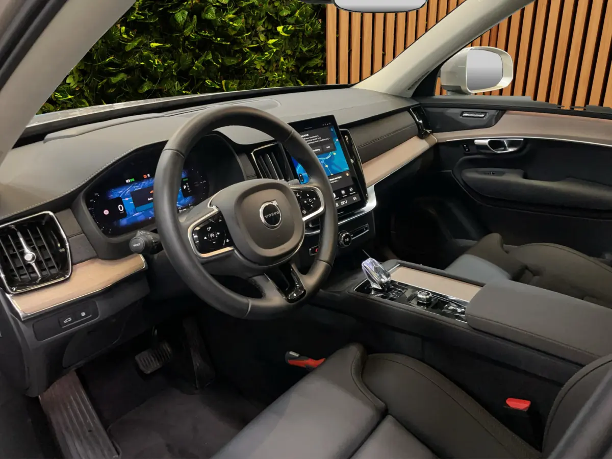 2.0 T8 Plug-in hybrid AWD Ultra Bright Luchtvering|  Panoramadak | Harman&Kardon | Trekhaak |