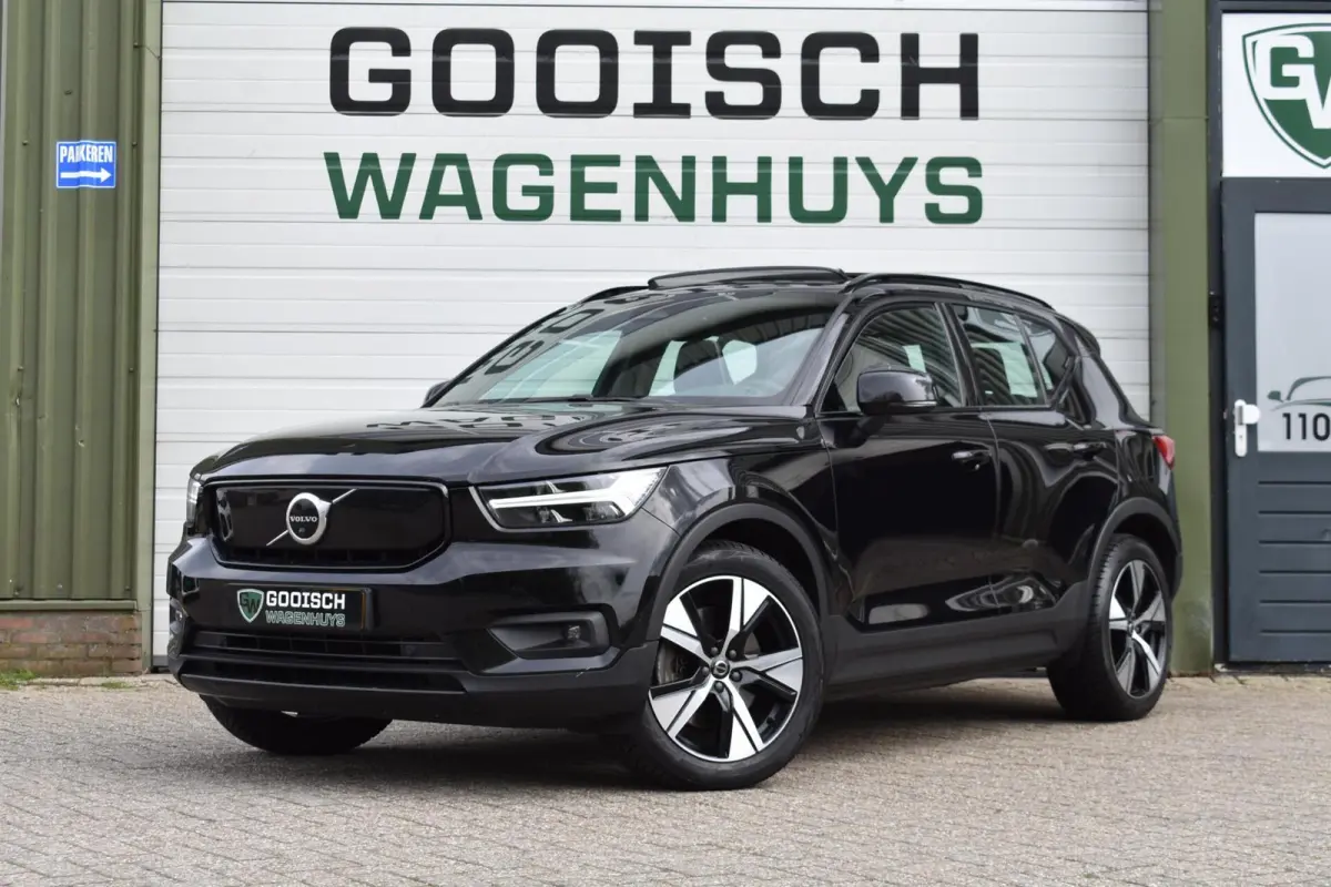P8 AWD R-Design | Pano | 360 Camera | Harman Kardon |