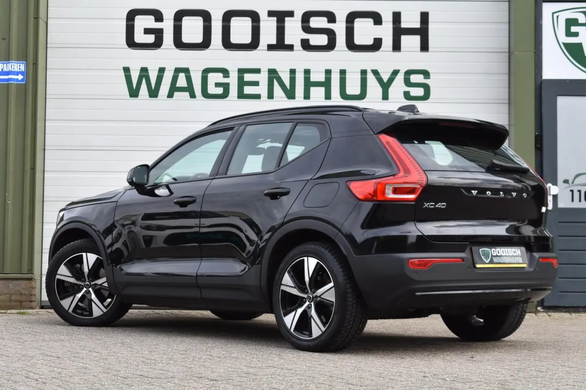 P8 AWD R-Design | Pano | 360 Camera | Harman Kardon |