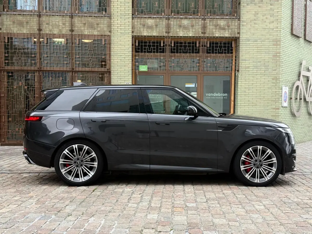 3.0 P460e Dynamic HSE PHEV