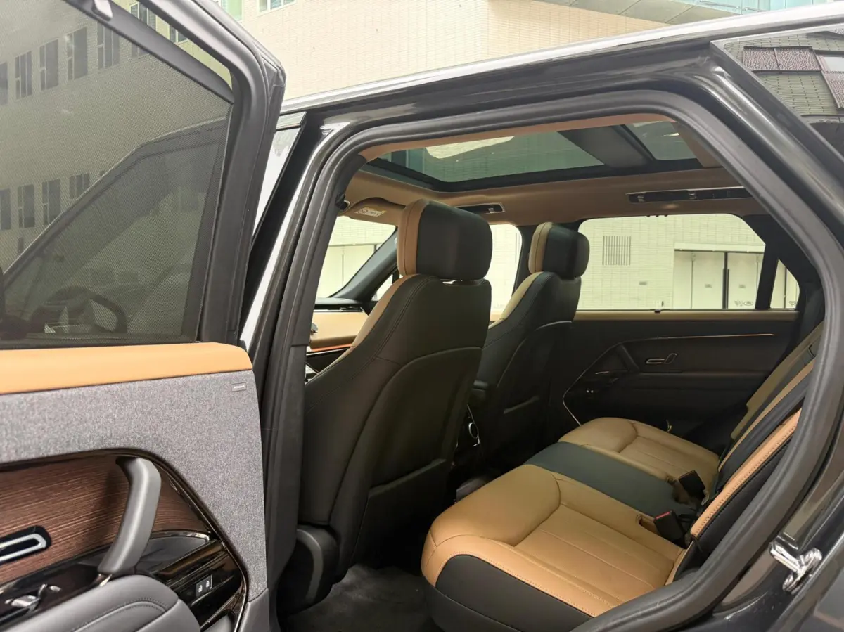 3.0 P460e Dynamic HSE PHEV