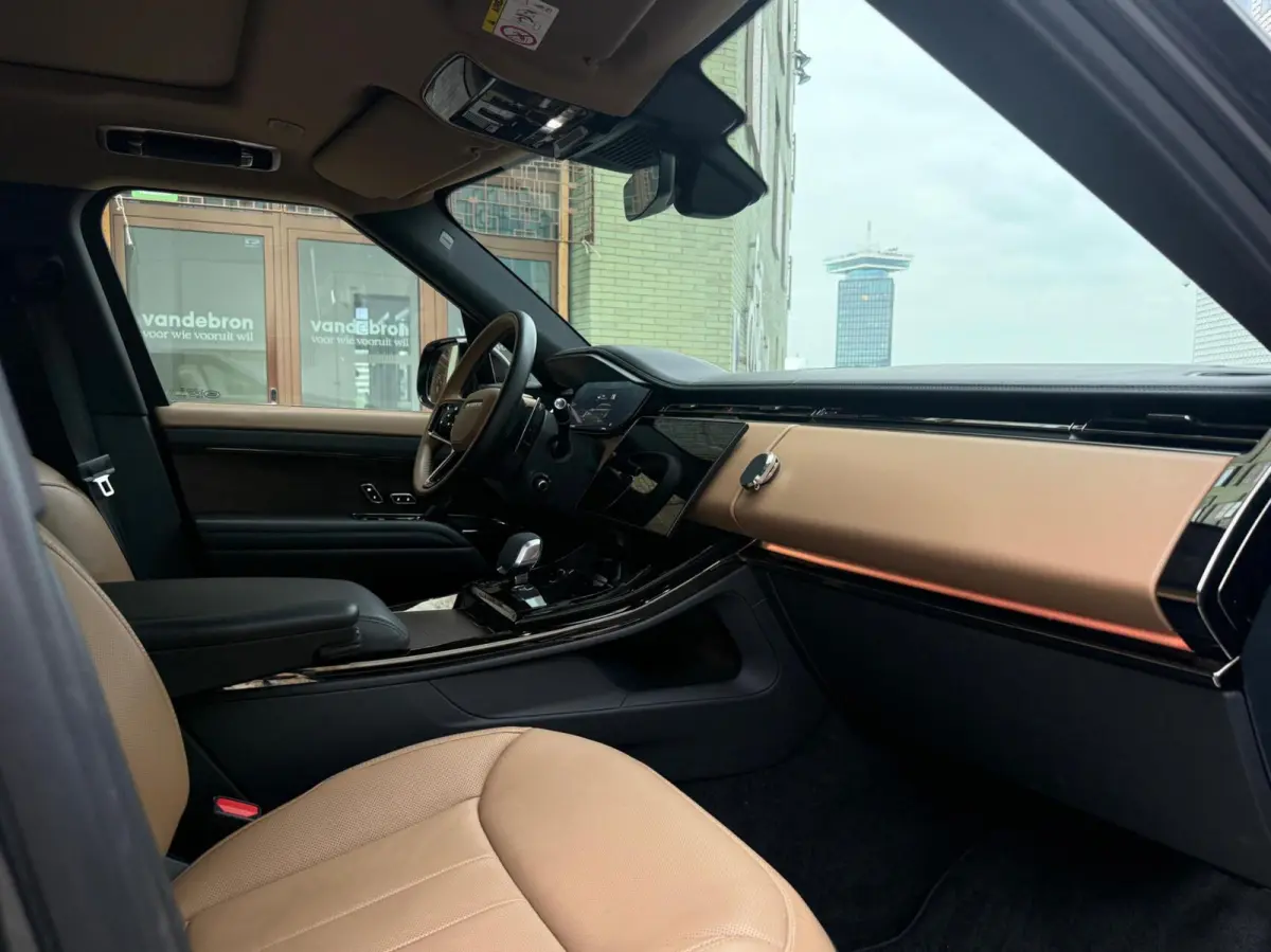 3.0 P460e Dynamic HSE PHEV
