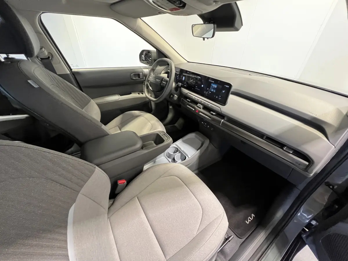 Air 81.4 kWh | Navigatie/Android/Apple Carplay | LM Velgen 17" | Cruise Control Adaptief | Achteruitrijcamera | Airco |
