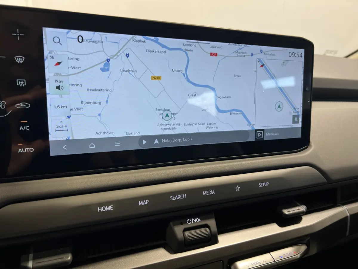 Air 81.4 kWh | Navigatie/Android/Apple Carplay | LM Velgen 17" | Cruise Control Adaptief | Achteruitrijcamera | Airco |