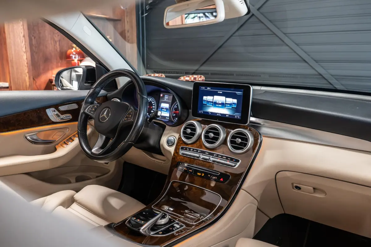 250 4MATIC Prestige AMG | Pano | Burmester