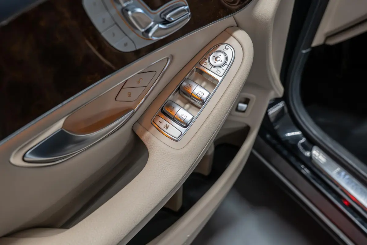 250 4MATIC Prestige AMG | Pano | Burmester