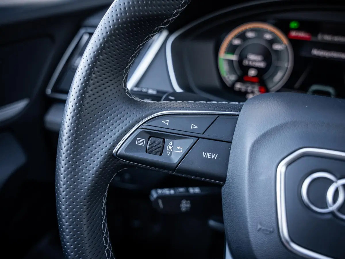50 TFSI e S edition 3x S-Line l Pano | Massage l B&O | Trekhaak | B&O
