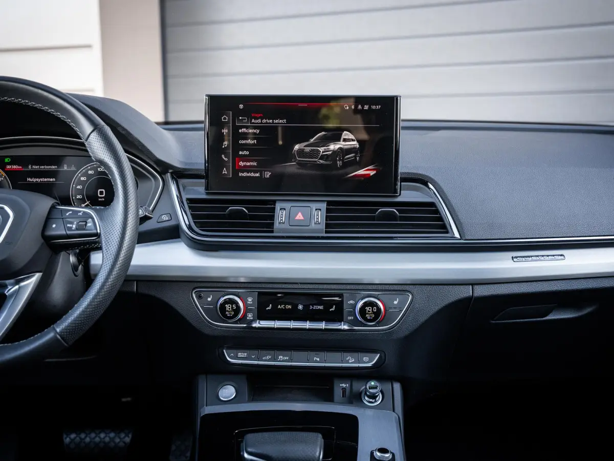 50 TFSI e S edition 3x S-Line l Pano | Massage l B&O | Trekhaak | B&O