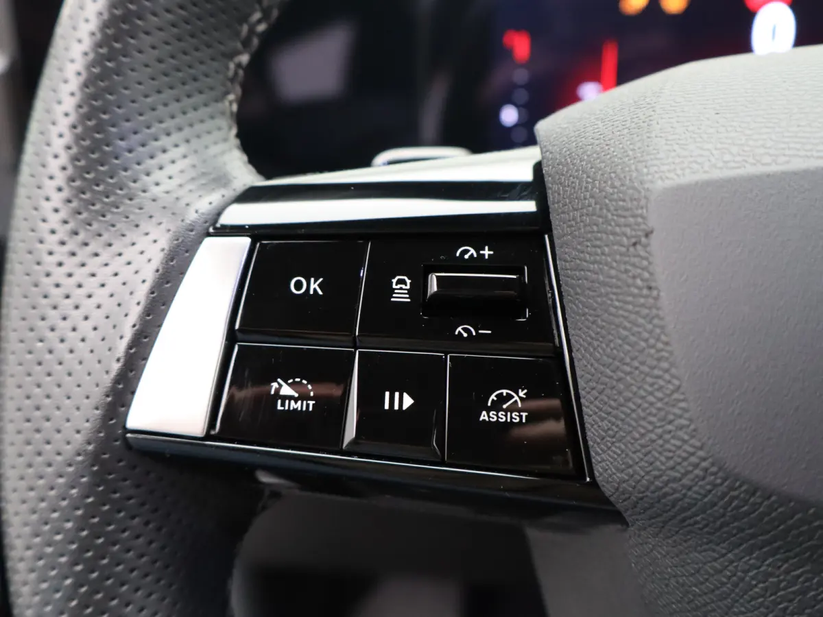 1.2 Turbo GS Trekhaak | All-seasons | Apple Carplay/Android Auto|telefoonintegratie premium | Cruise control adaptief met Stop&Go | Electronic climate controle