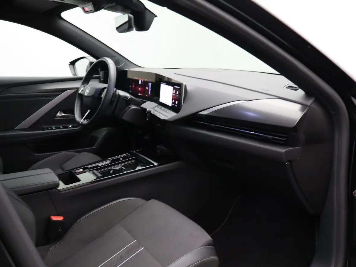 1.2 Turbo GS Trekhaak | All-seasons | Apple Carplay/Android Auto|telefoonintegratie premium | Cruise control adaptief met Stop&Go | Electronic climate controle