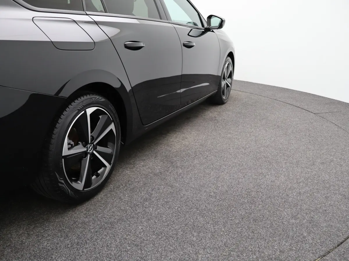 1.2 Turbo GS Trekhaak | All-seasons | Apple Carplay/Android Auto|telefoonintegratie premium | Cruise control adaptief met Stop&Go | Electronic climate controle