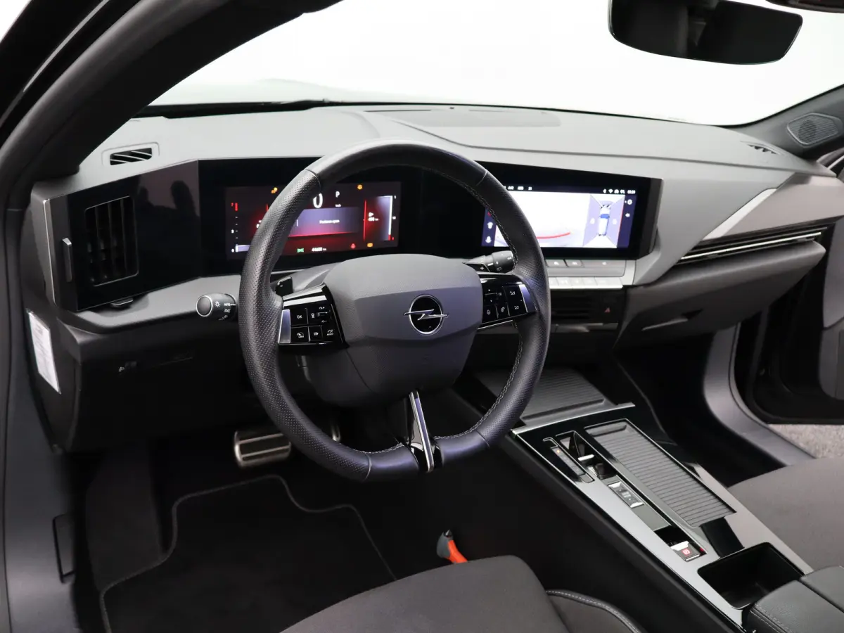 1.2 Turbo GS Trekhaak | All-seasons | Apple Carplay/Android Auto|telefoonintegratie premium | Cruise control adaptief met Stop&Go | Electronic climate controle