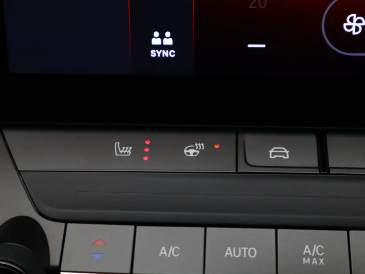 1.2 Turbo GS Trekhaak | All-seasons | Apple Carplay/Android Auto|telefoonintegratie premium | Cruise control adaptief met Stop&Go | Electronic climate controle