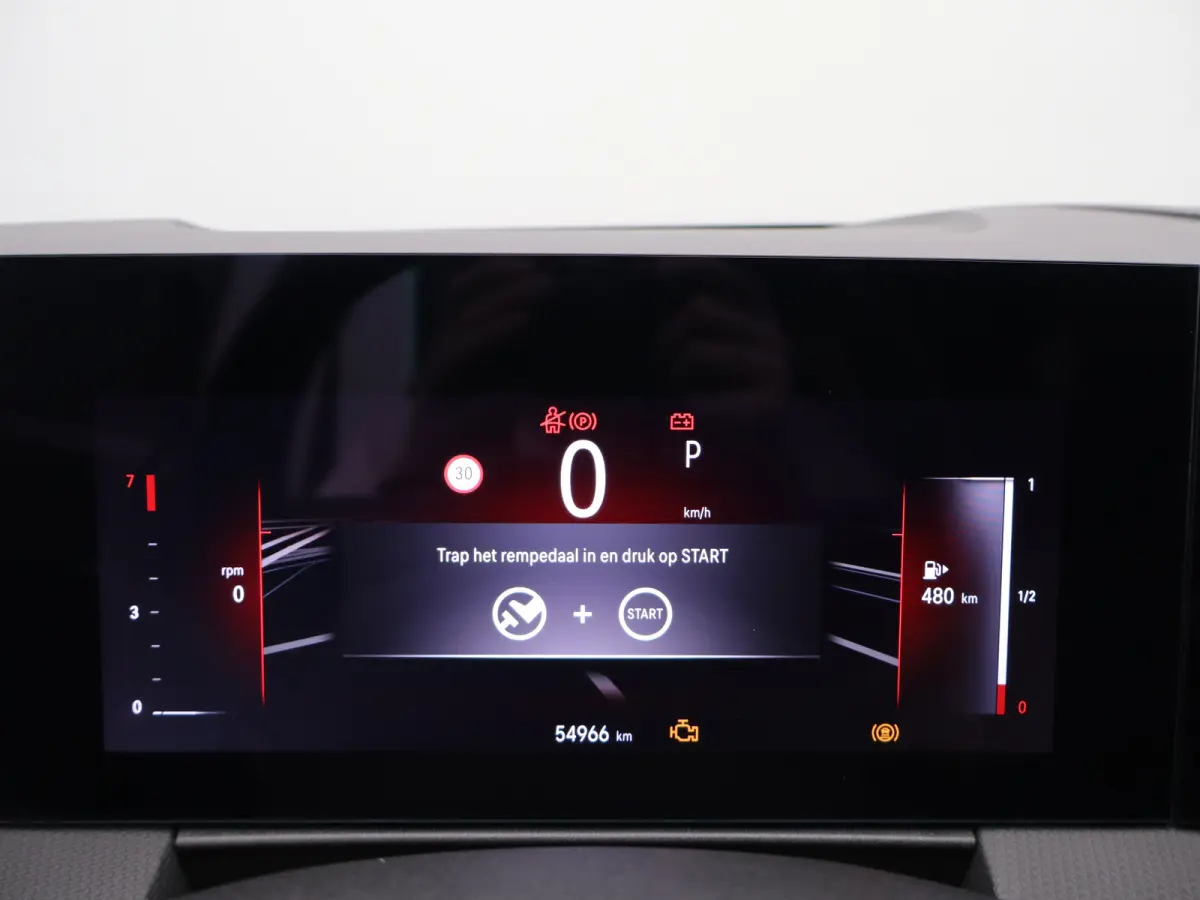 1.2 Turbo GS Trekhaak | All-seasons | Apple Carplay/Android Auto|telefoonintegratie premium | Cruise control adaptief met Stop&Go | Keyless entry