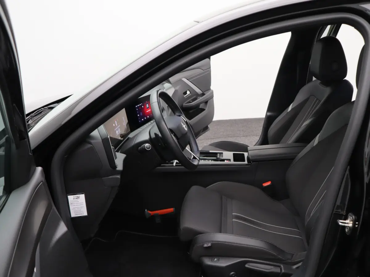 1.2 Turbo GS Trekhaak | All-seasons | Apple Carplay/Android Auto|telefoonintegratie premium | Cruise control adaptief met Stop&Go | Keyless entry