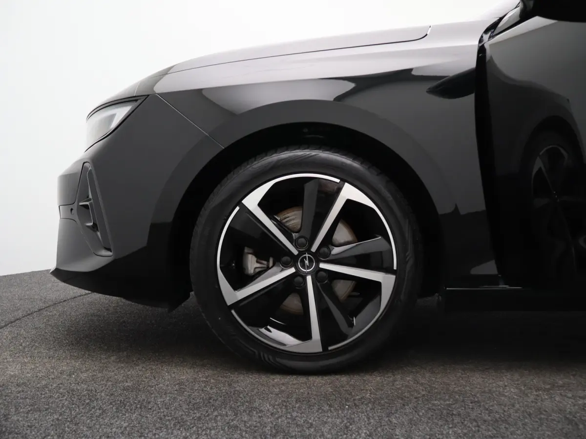 1.2 Turbo GS Trekhaak | All-seasons | Apple Carplay/Android Auto|telefoonintegratie premium | Cruise control adaptief met Stop&Go | Keyless entry