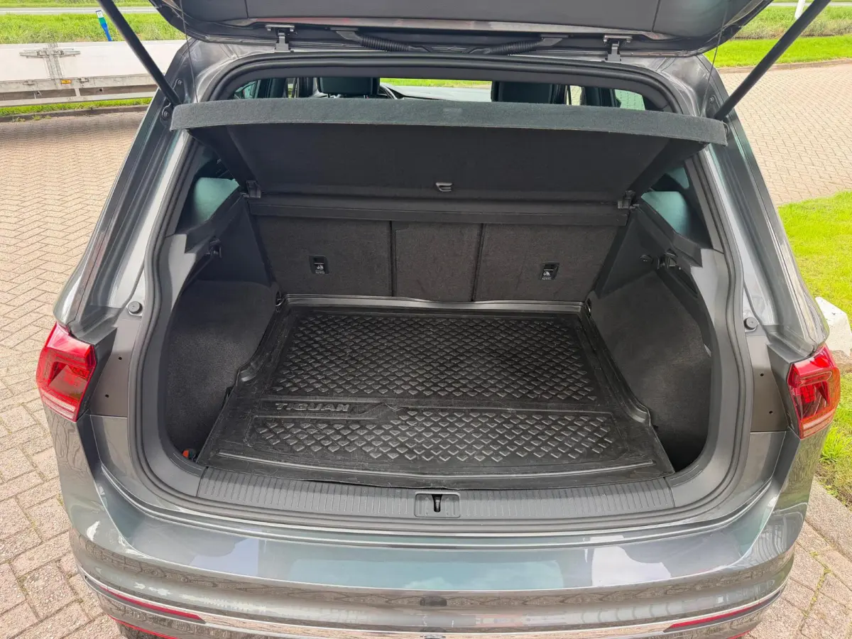 1.4 TSI R LINE BOVAG GARANTIE CARPLAY/PANO/NAVI