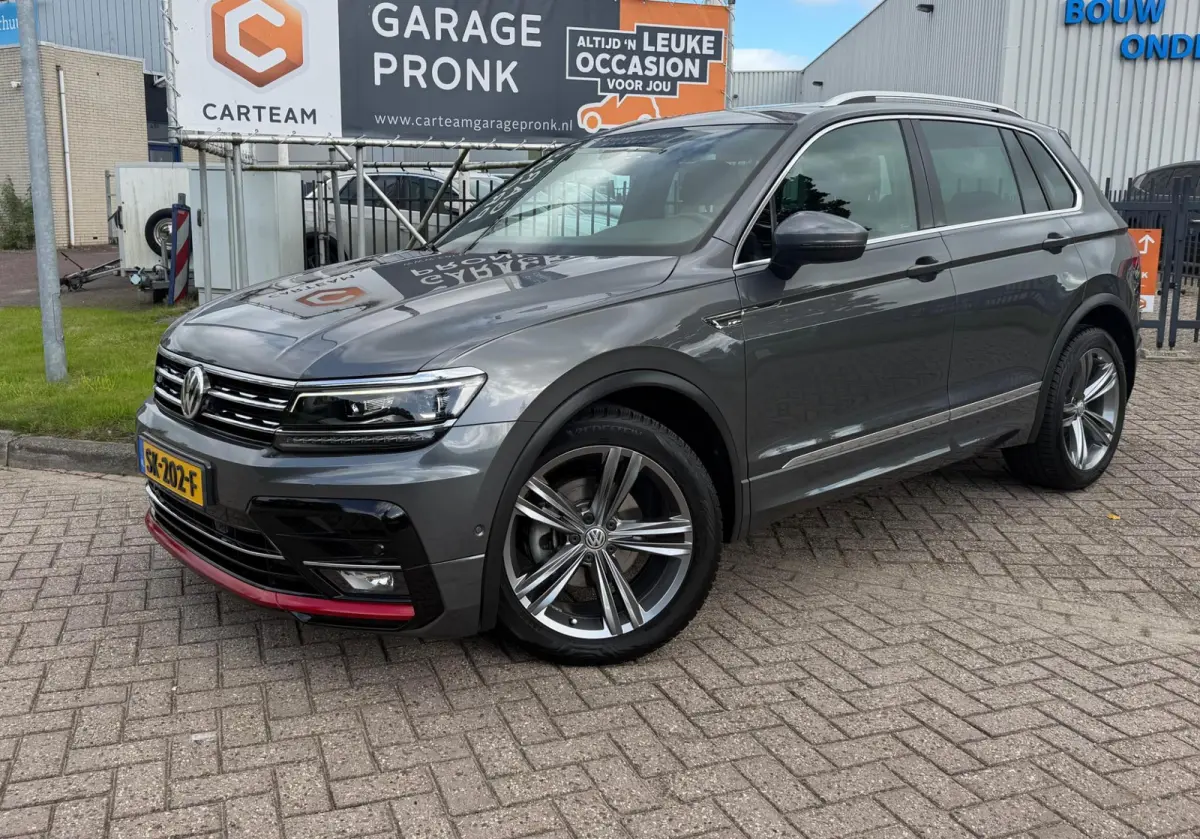 1.4 TSI R LINE BOVAG GARANTIE CARPLAY/PANO/NAVI