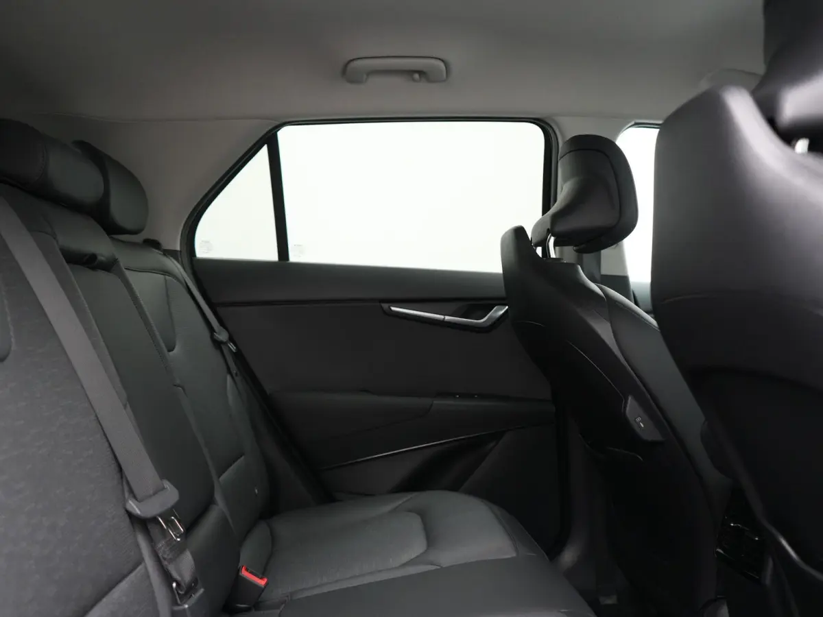 1.6 GDi ExecutiveLine PHEV 182pk Dealer O.H | Trekhaak Afn. | Adaptive Cruise | Head Up | Camera | Harman / Kardon | Lederen Sportstoelen Memory & Ventilatie | Blis | Keyless | Apple Carplay