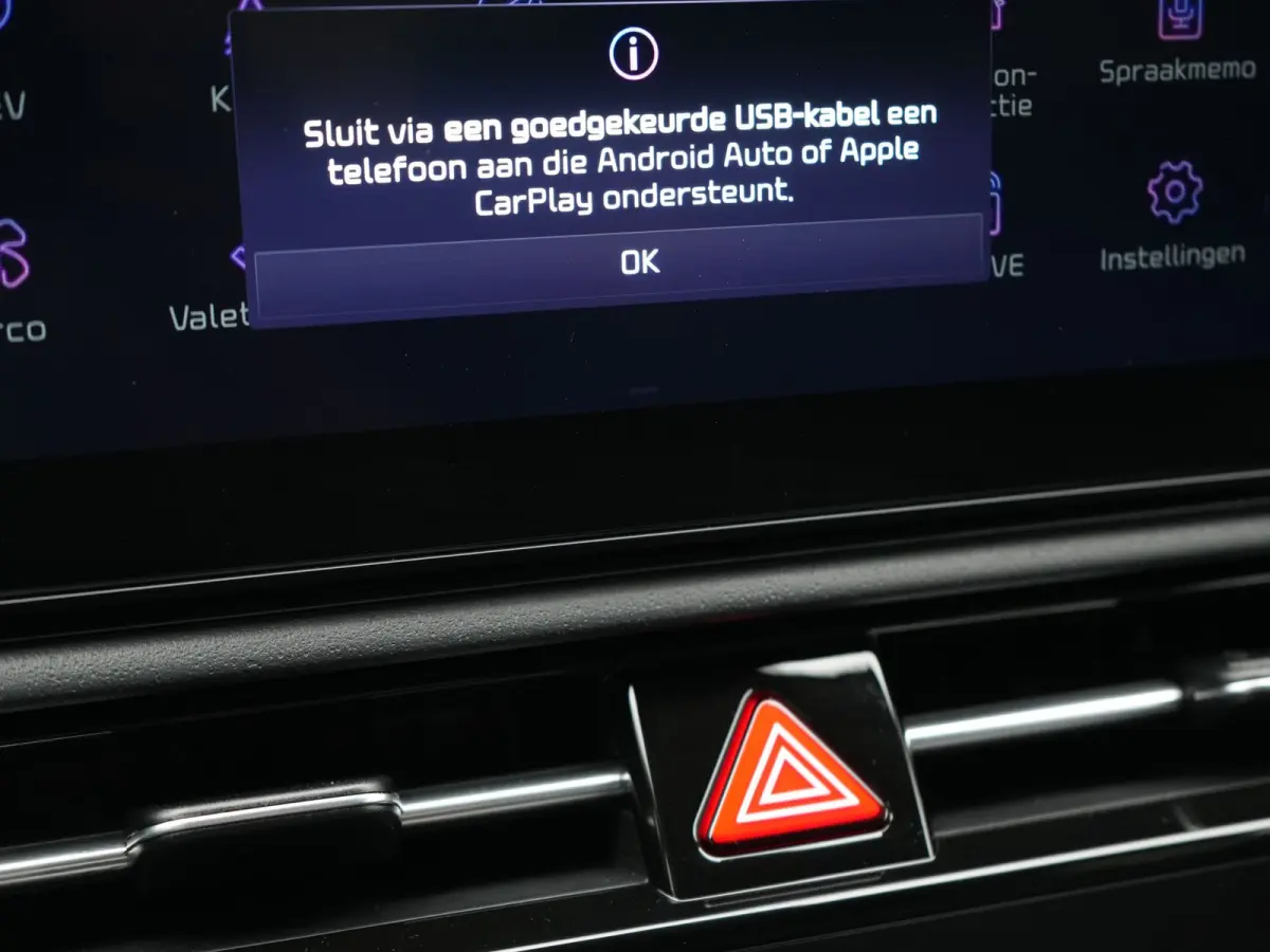 1.6 GDi ExecutiveLine PHEV 182pk Dealer O.H | Trekhaak Afn. | Adaptive Cruise | Head Up | Camera | Harman / Kardon | Lederen Sportstoelen Memory & Ventilatie | Blis | Keyless | Apple Carplay