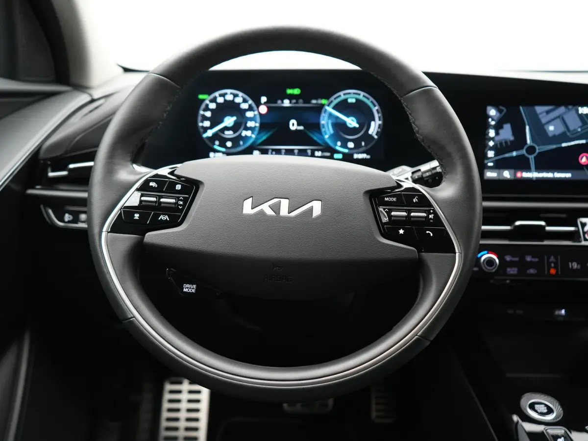 1.6 GDi ExecutiveLine PHEV 182pk Dealer O.H | Trekhaak Afn. | Adaptive Cruise | Head Up | Camera | Harman / Kardon | Lederen Sportstoelen Memory & Ventilatie | Blis | Keyless | Apple Carplay