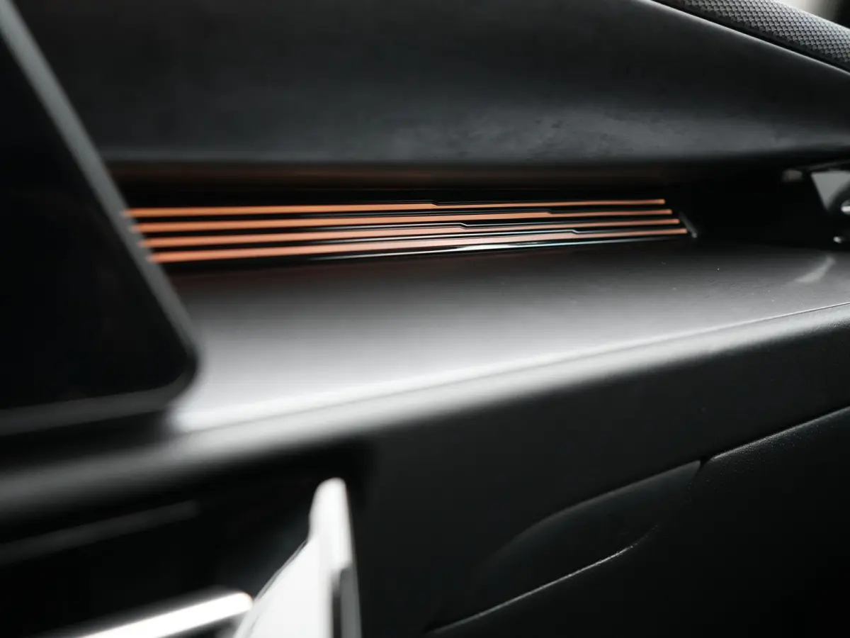 1.6 GDi ExecutiveLine PHEV 182pk Dealer O.H | Trekhaak Afn. | Adaptive Cruise | Head Up | Camera | Harman / Kardon | Lederen Sportstoelen Memory & Ventilatie | Blis | Keyless | Apple Carplay