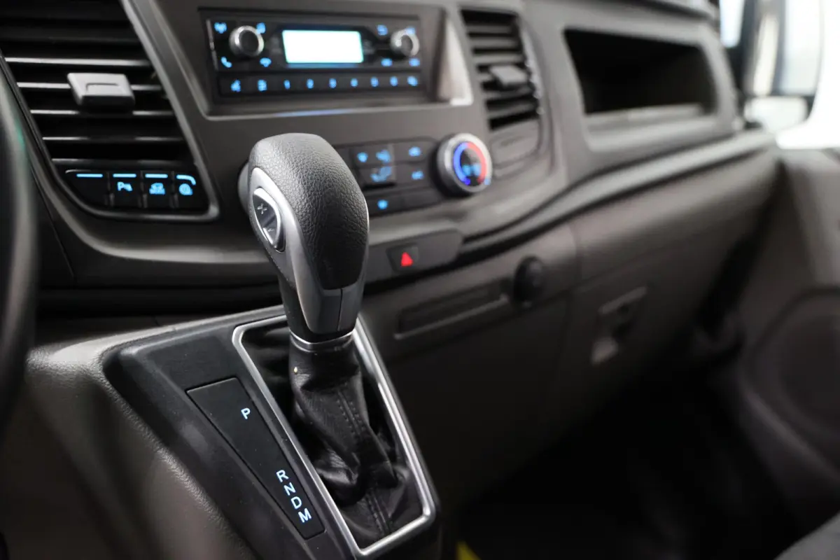 2.0 TDCI L2H1 AUTOMAAT