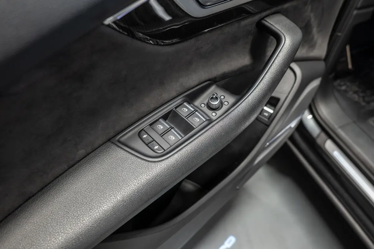SQ7 4.0 TDI quattro Pro Line + 7p Daimond seats | Pano | Carbon | Bose