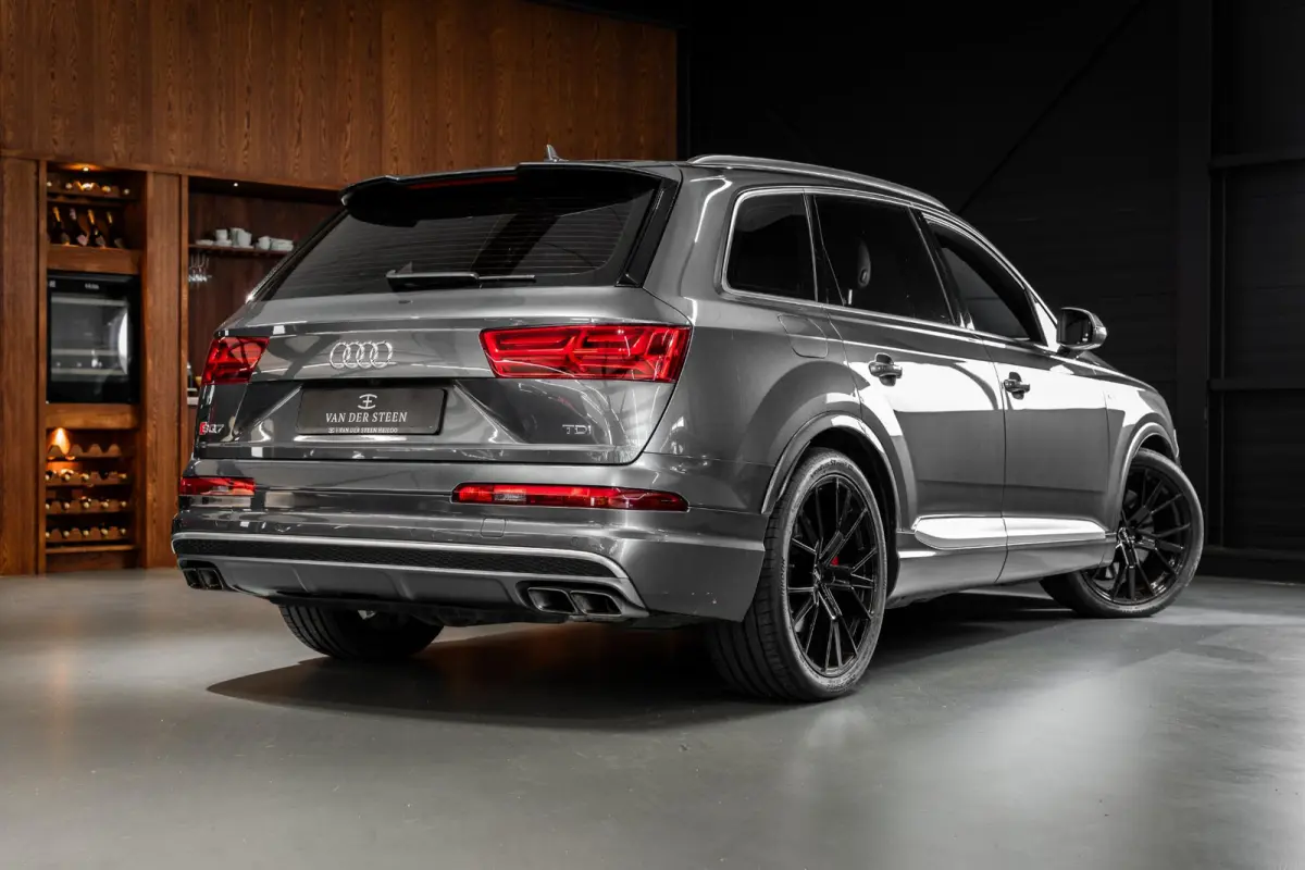 SQ7 4.0 TDI quattro Pro Line + 7p Daimond seats | Pano | Carbon | Bose