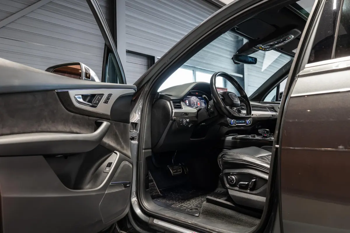 SQ7 4.0 TDI quattro Pro Line + 7p Daimond seats | Pano | Carbon | Bose