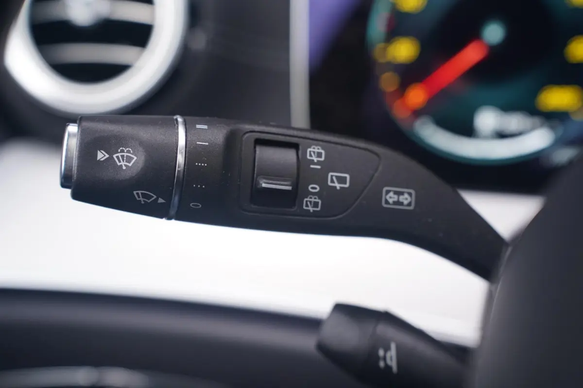 300 e AMG Line SOH 97% 1e Eig. NAP Panodak DAB-ontvangst sfeerverlichting Apple-carplay PDC v+a Private-glas Head-up Camera 360 Memory stoelen Burmester