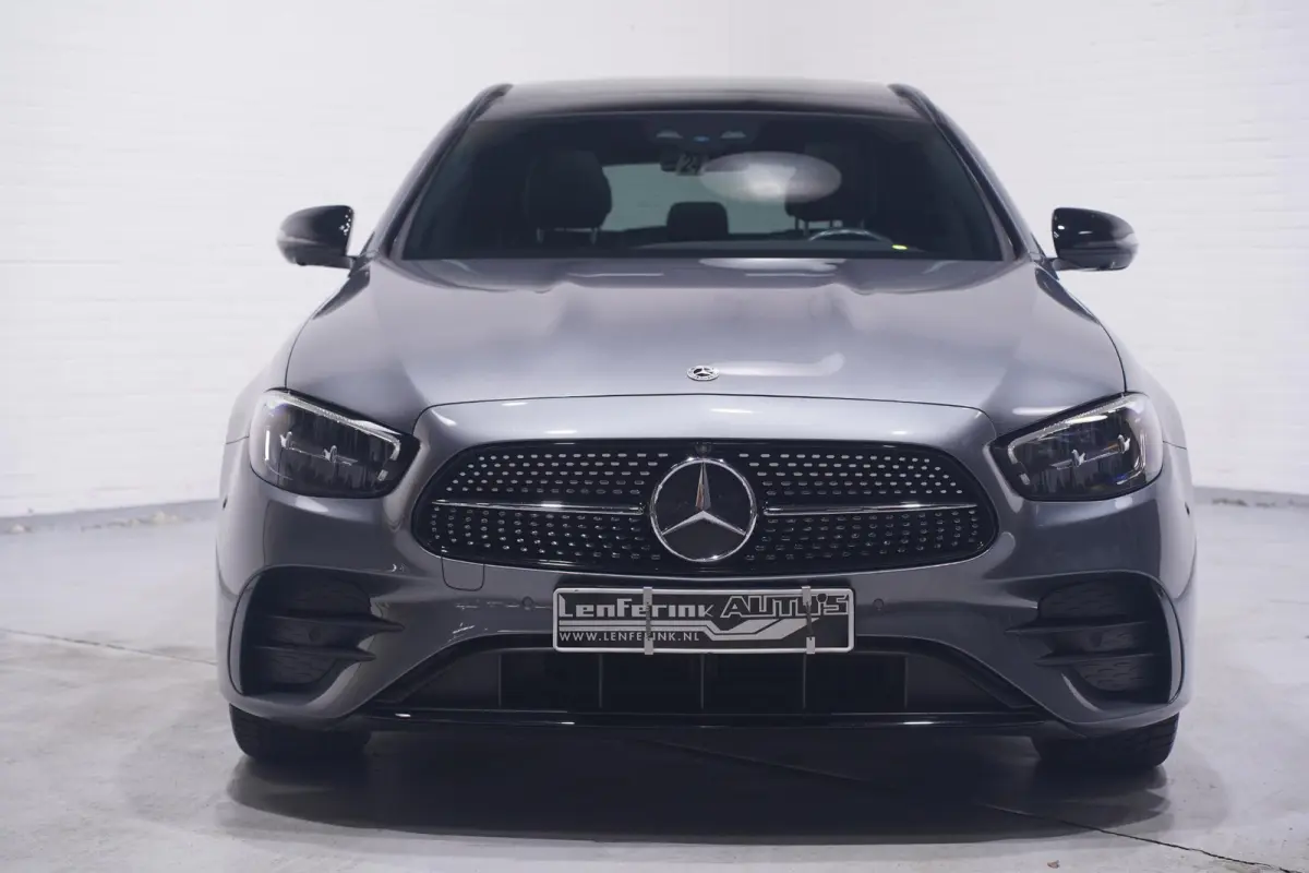 300 e AMG Line SOH 97% 1e Eig. NAP Panodak DAB-ontvangst sfeerverlichting Apple-carplay PDC v+a Private-glas Head-up Camera 360 Memory stoelen Burmester