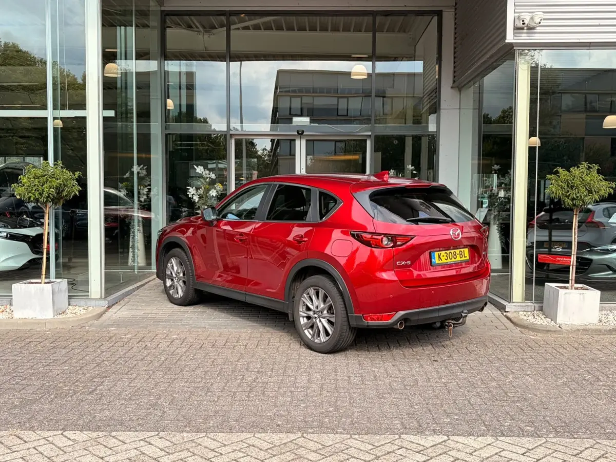 2.0 SkyActiv-G 165 Style Selected 360 Camera / Leer / Bose / Trekhaak / Navi / Clima / Cruise