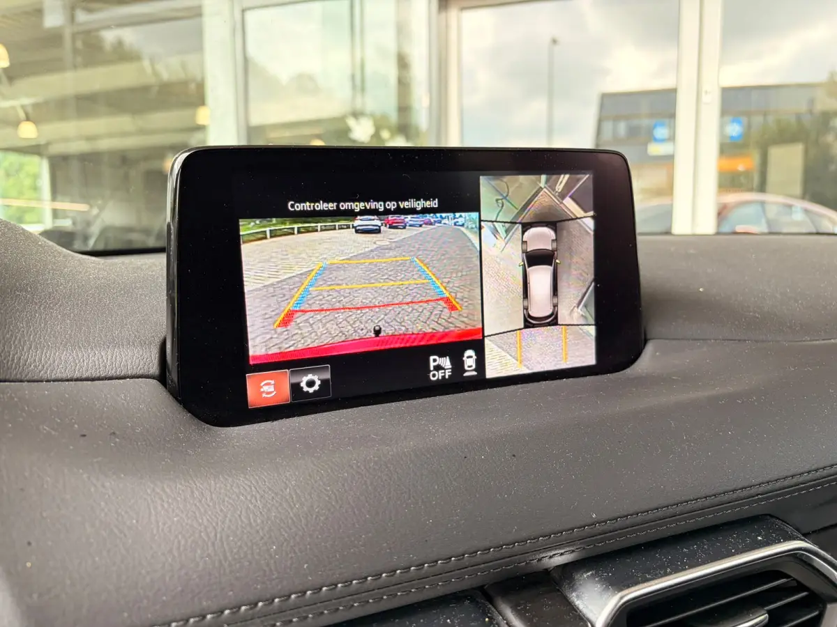 2.0 SkyActiv-G 165 Style Selected 360 Camera / Leer / Bose / Trekhaak / Navi / Clima / Cruise