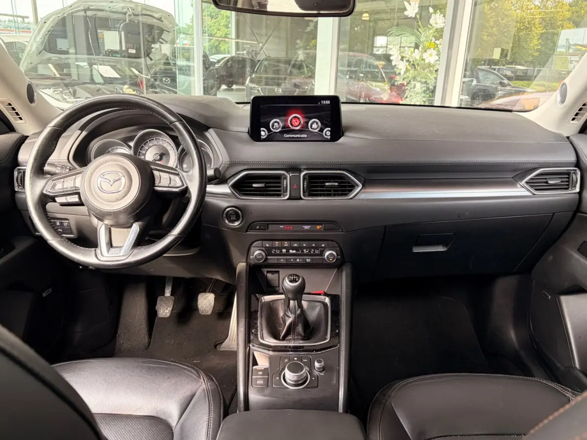 2.0 SkyActiv-G 165 Style Selected 360 Camera / Leer / Bose / Trekhaak / Navi / Clima / Cruise