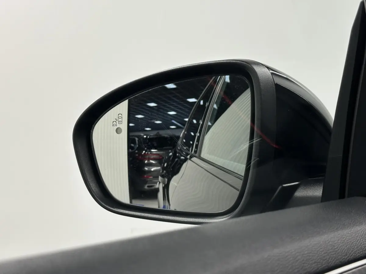 1.3 TCe 140 R.S Line PANO TREKHAAK LEER CAMERA CARPLAY NAVI.
