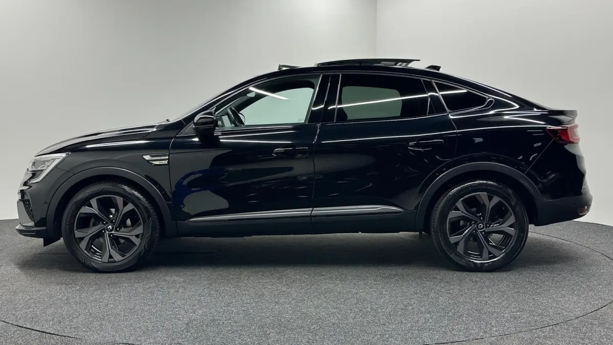 1.3 TCe 140 R.S Line PANO TREKHAAK LEER CAMERA CARPLAY NAVI.